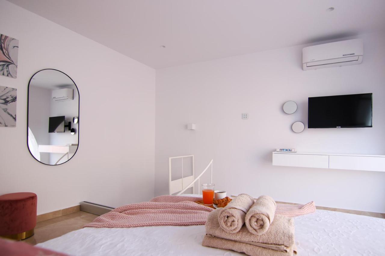 Phaedrus Living: Luxury Maisonette Lighthouse 60 Paphos Luaran gambar